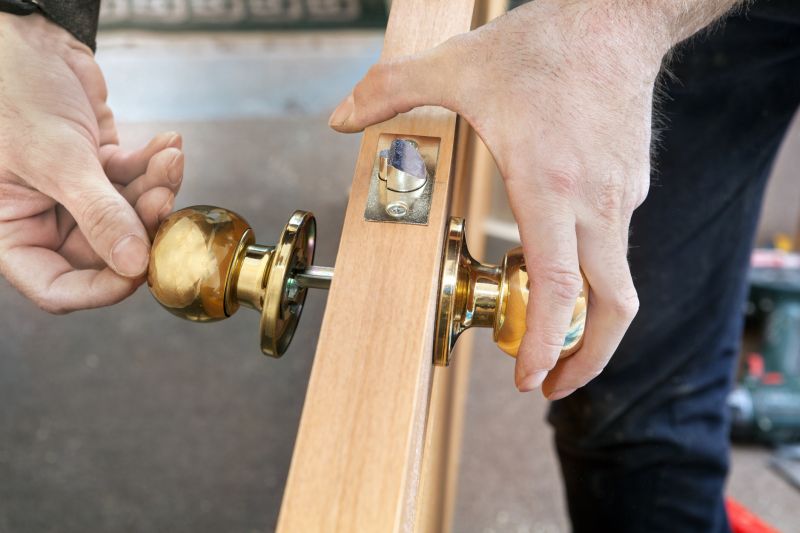 Door Hinge Replacement in Kansas City, KS